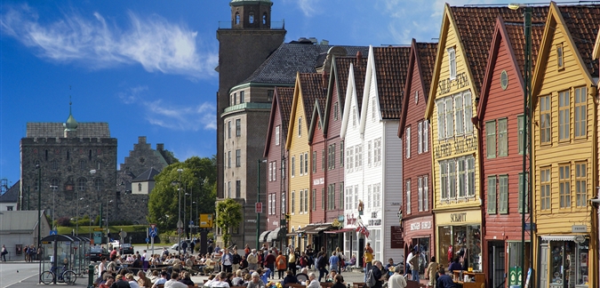 Bergen Harbour by Robin Strand